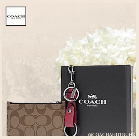 COACH Zip Card Wallet Case & Valet Key Set IN COACH Gift Box NWT - Picture 1 of 7